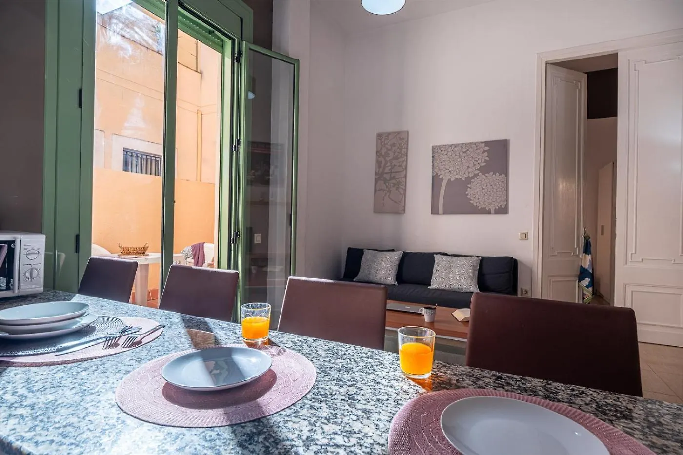 Urban Center Apartments Tarragona Spanje