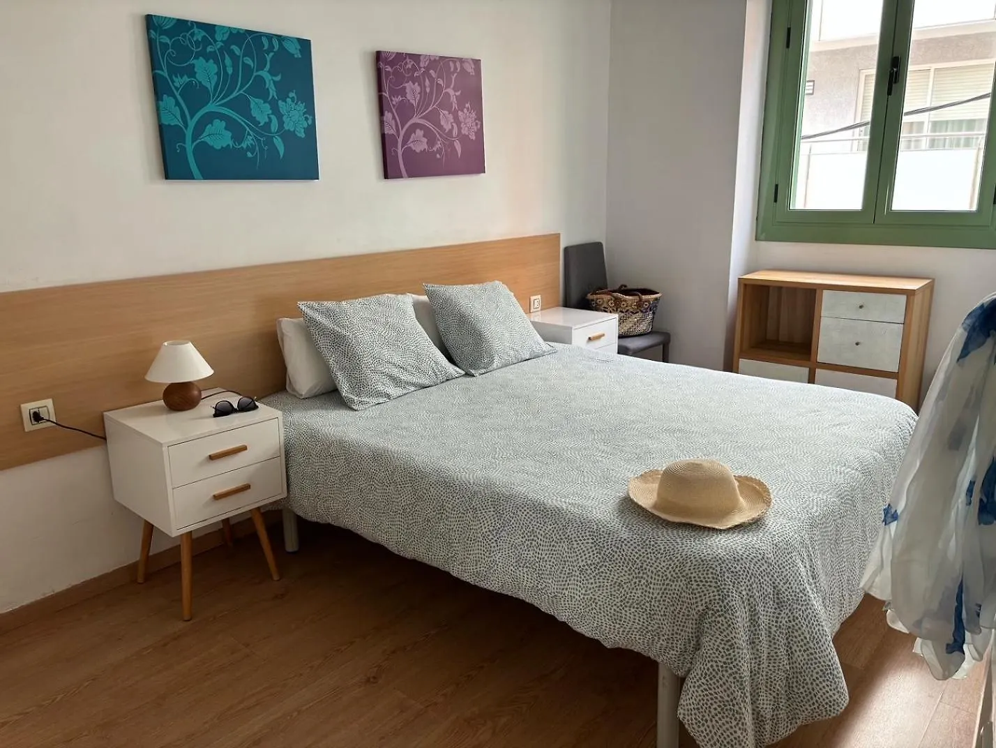 Urban Center Apartments Tarragona Spanje