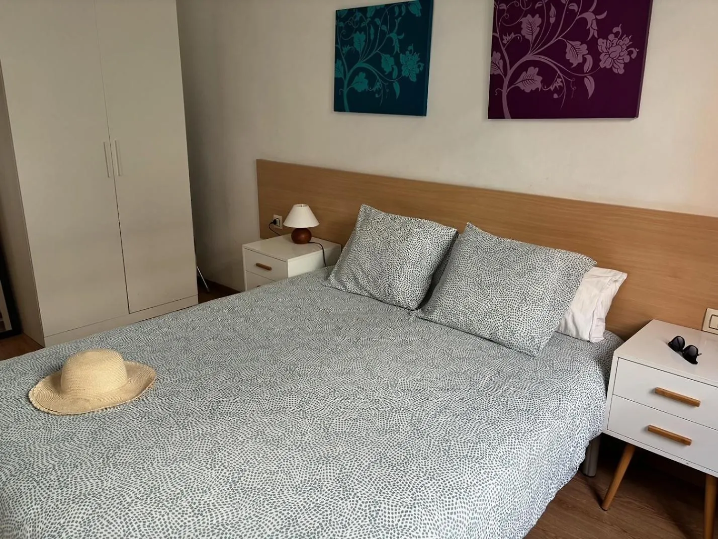 Urban Center Apartments Tarragona 0*,  Spain
